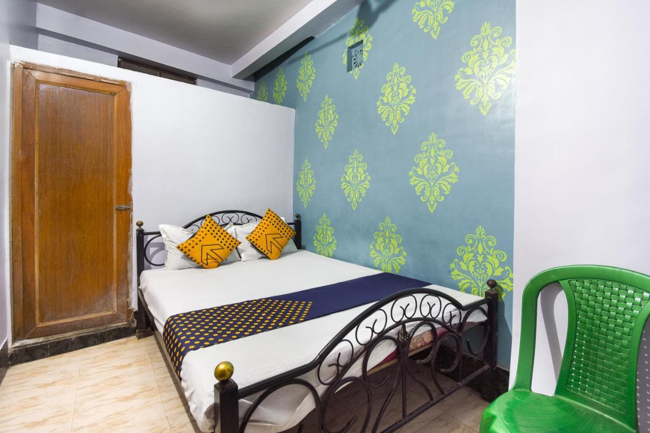 כלכותה Spot On 70605 Taj Guest House מראה חיצוני תמונה