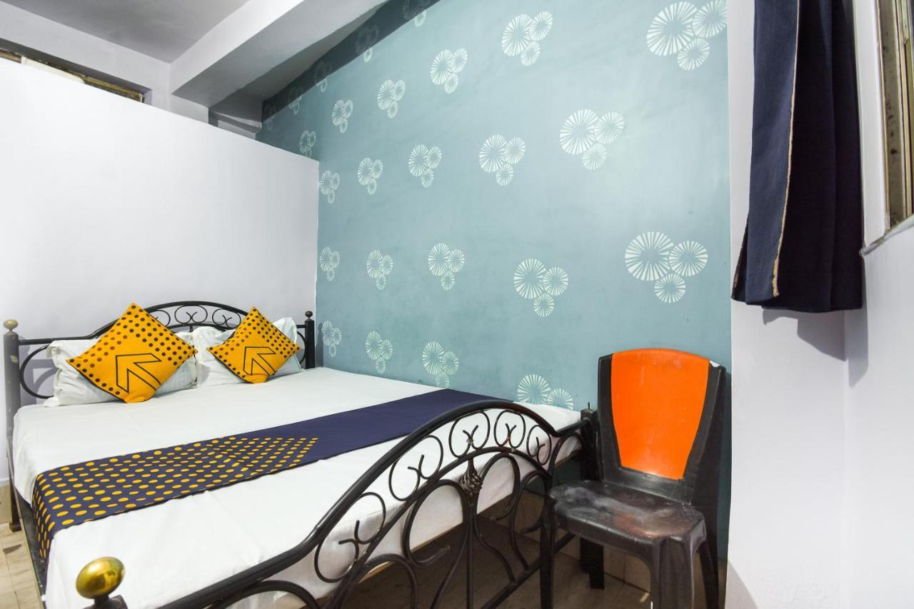 כלכותה Spot On 70605 Taj Guest House מראה חיצוני תמונה